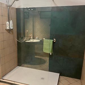 Classic Dreibettzimmer